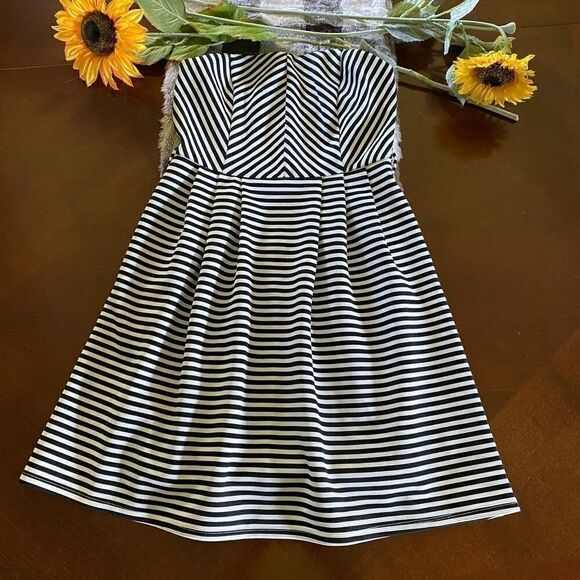 Ya By Los Angeles Strapless Black & White Dress - Picture 1 of 5
